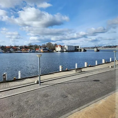 Grannys Harbour View - 1st Floor Apartment Sonderborg