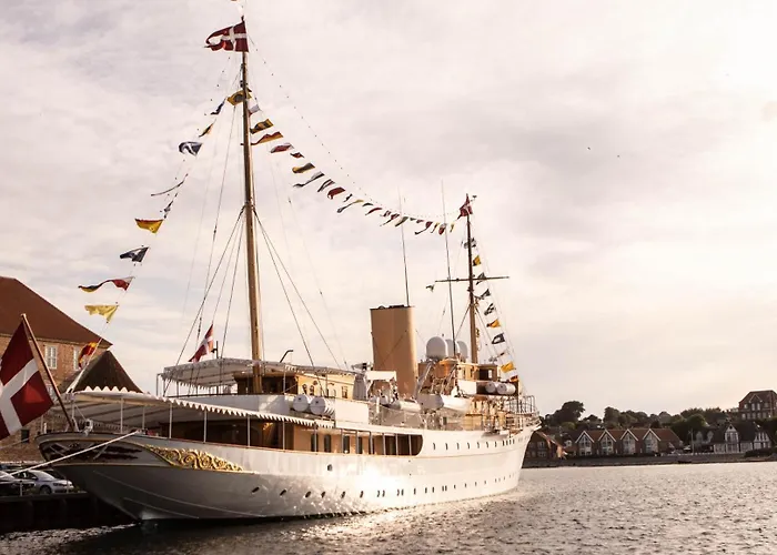 Grannys Harbour View - 1st Floor Apartment Sonderborg